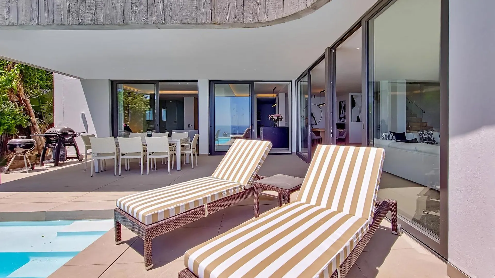 Ocean Villa Bantry Bay - Private Pool, Sea View, Newly Refurb ケープタウン
